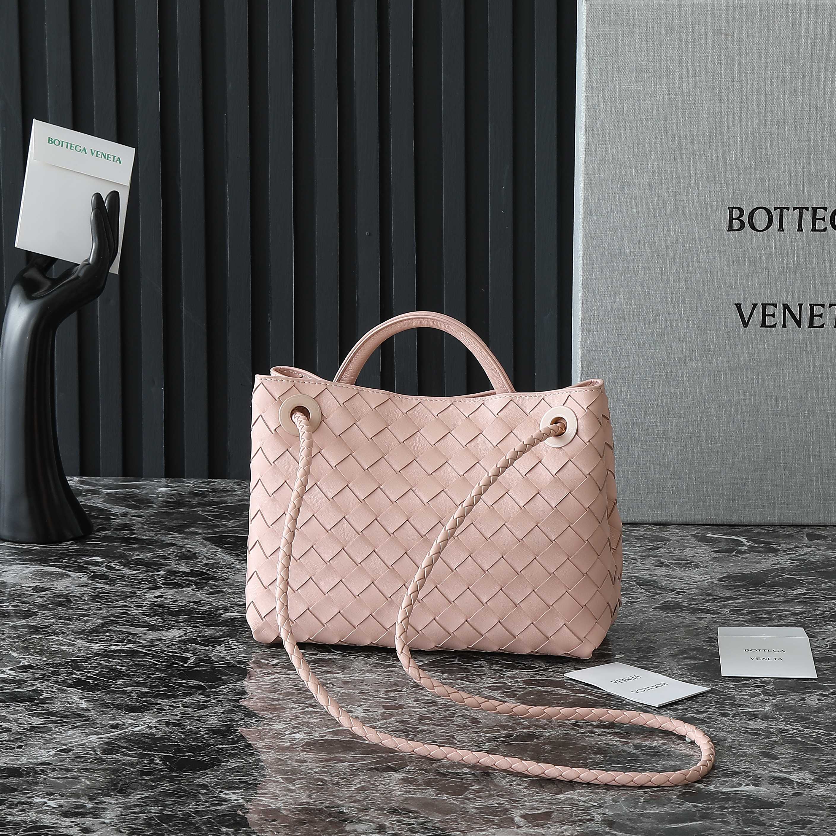 BOTTEGA VENETA SMALL ANDIAMO 25 IN LIGHT PINK LAMBSKIN