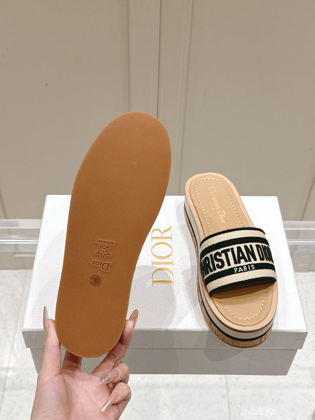DIOR DWAY WEDGE SLIDES 45MM IN BEIGE AND BLACK FABRIC RAFFIA SOLE