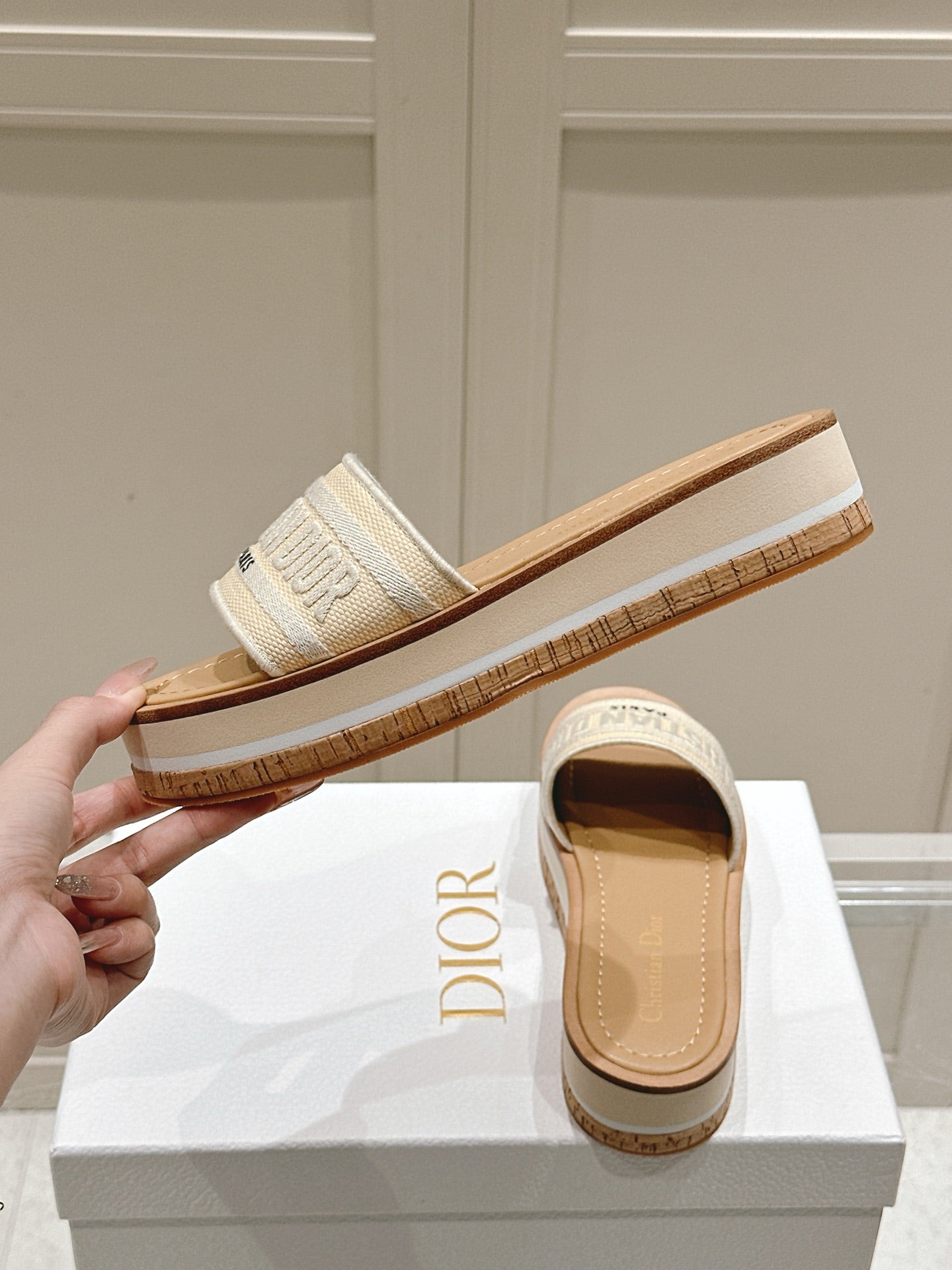 DIOR DWAY WEDGE SLIDES 45MM IN BEIGE FABRIC RAFFIA SOLE