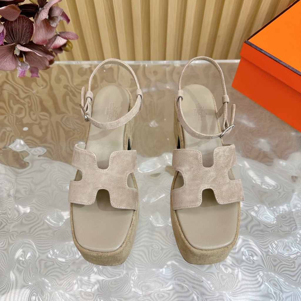 HERMES JAM 30 SANDAL IN TORTILLA BROWN VELVET