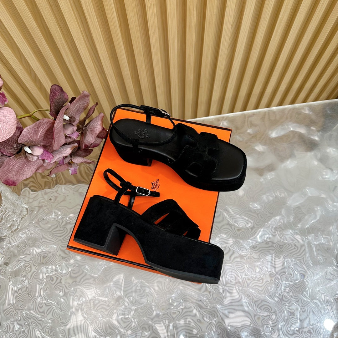 HERMES JAM 30 SANDAL IN BLACK VELVET