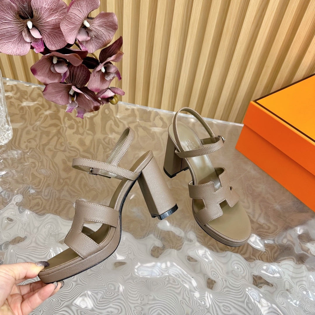 HERMES JAZZ 90 SANDAL IN WOOD BROWN CALFSKIN