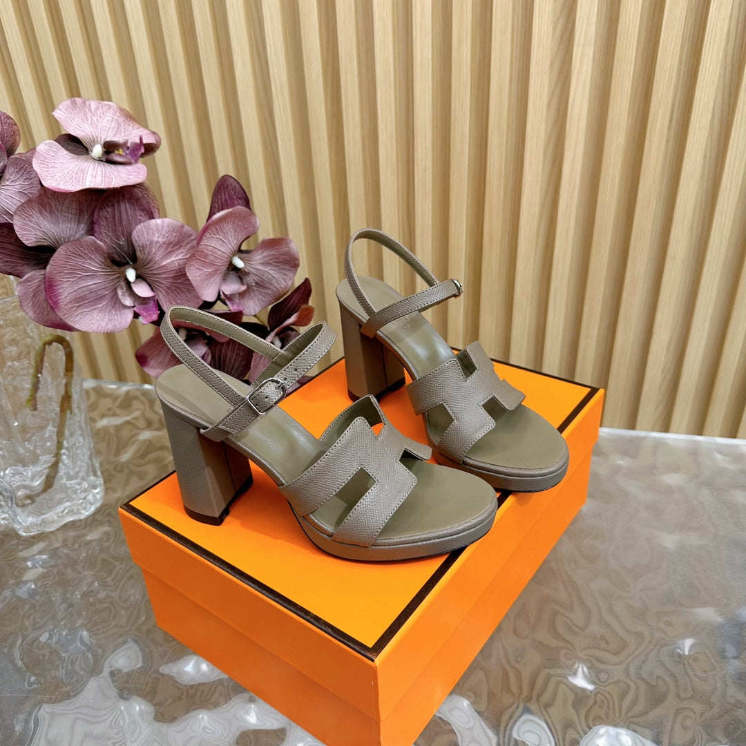 HERMES JAZZ 90 SANDAL IN WOOD BROWN CALFSKIN