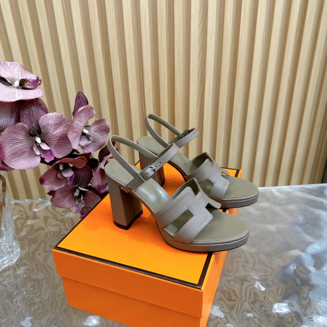HERMES JAZZ 90 SANDAL IN WOOD BROWN CALFSKIN