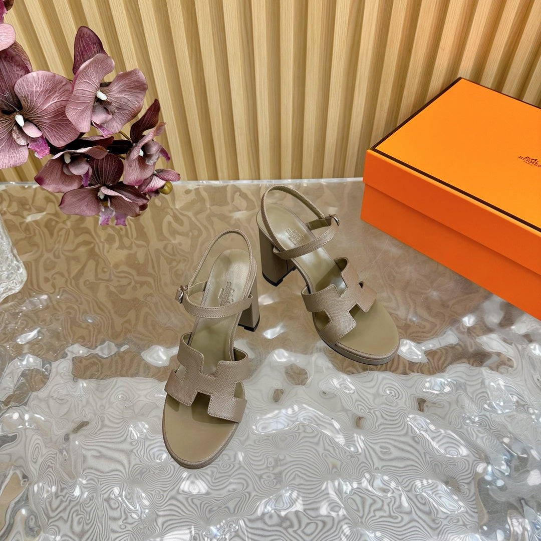 HERMES JAZZ 90 SANDAL IN WOOD BROWN CALFSKIN