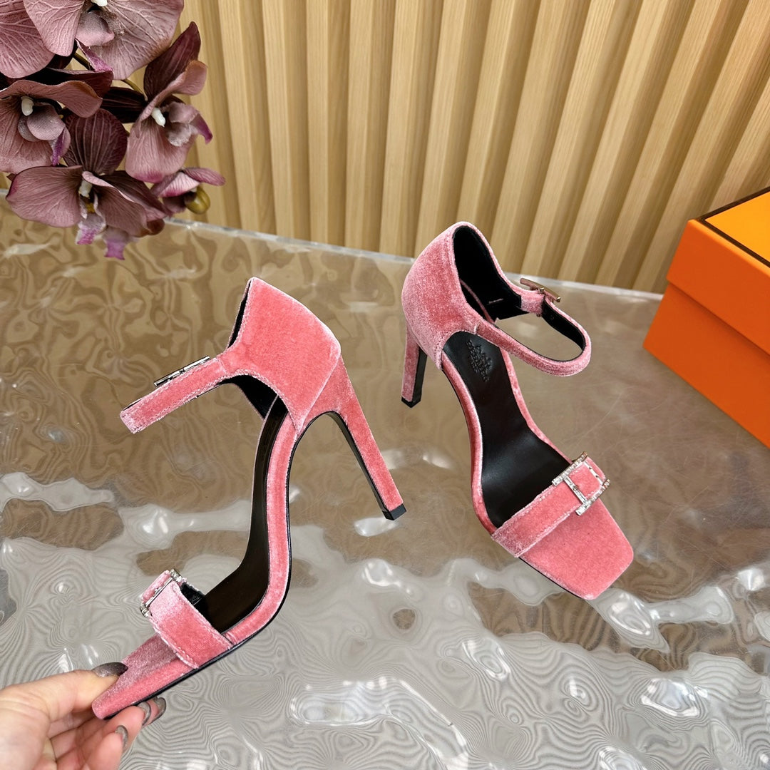 HERMES JULY SANDAL 105 MM IN ROUGE PINK VELVET