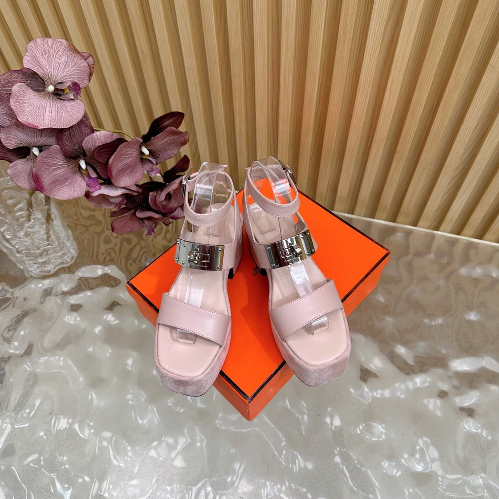 HERMES 25S CLASSIC WEDGE SANDALS 70 MM IN LIGHT PINK LAMBSKIN WITH SILVER HARDWARE