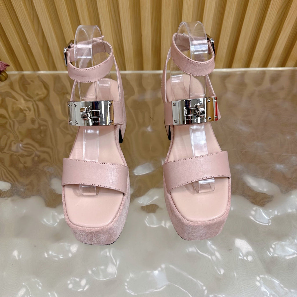 HERMES 25S CLASSIC WEDGE SANDALS 70 MM IN LIGHT PINK LAMBSKIN WITH SILVER HARDWARE