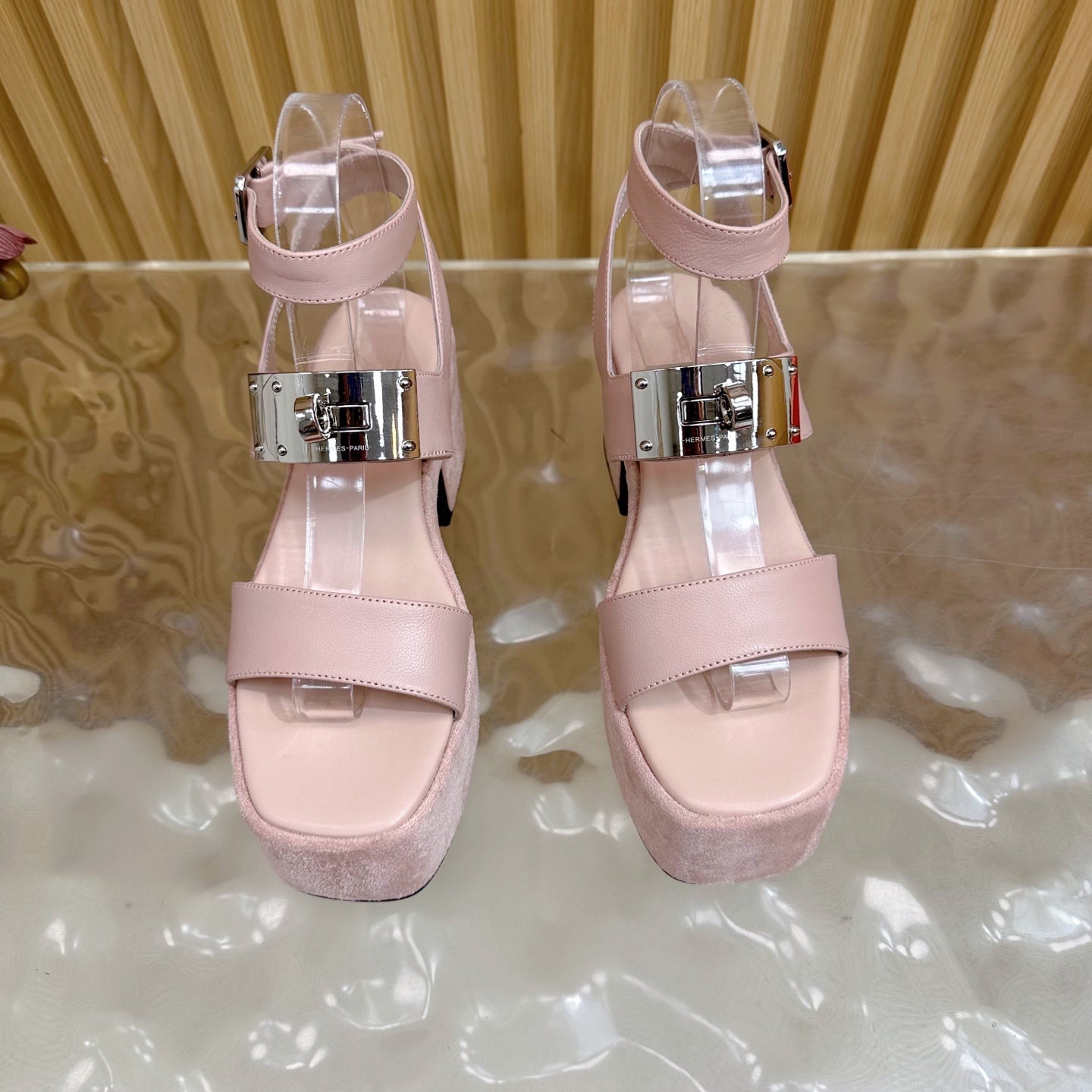HERMES 25S CLASSIC WEDGE SANDALS 70 MM IN LIGHT PINK LAMBSKIN WITH SILVER HARDWARE
