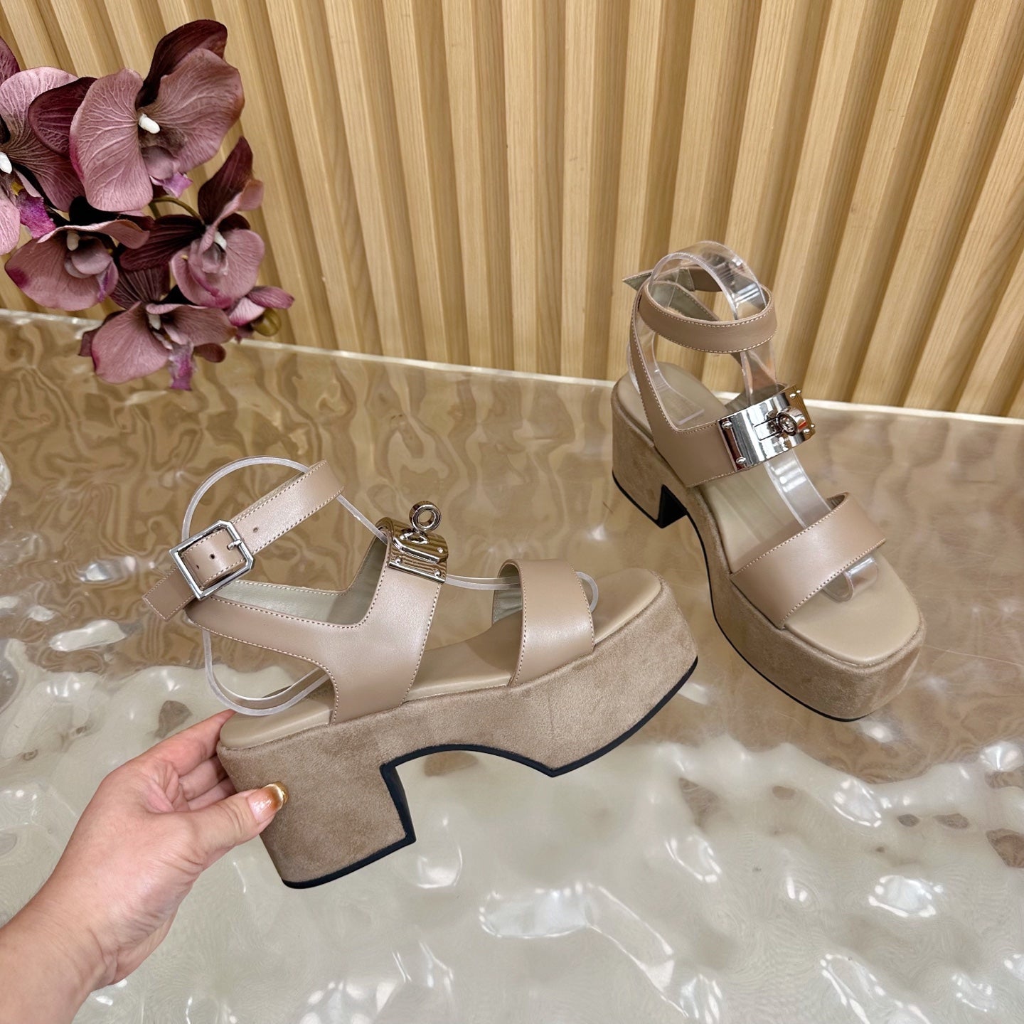 HERMES 25S CLASSIC WEDGE SANDALS 70 MM IN TAUPE BEIGE LAMBSKIN WITH SILVER HARDWARE
