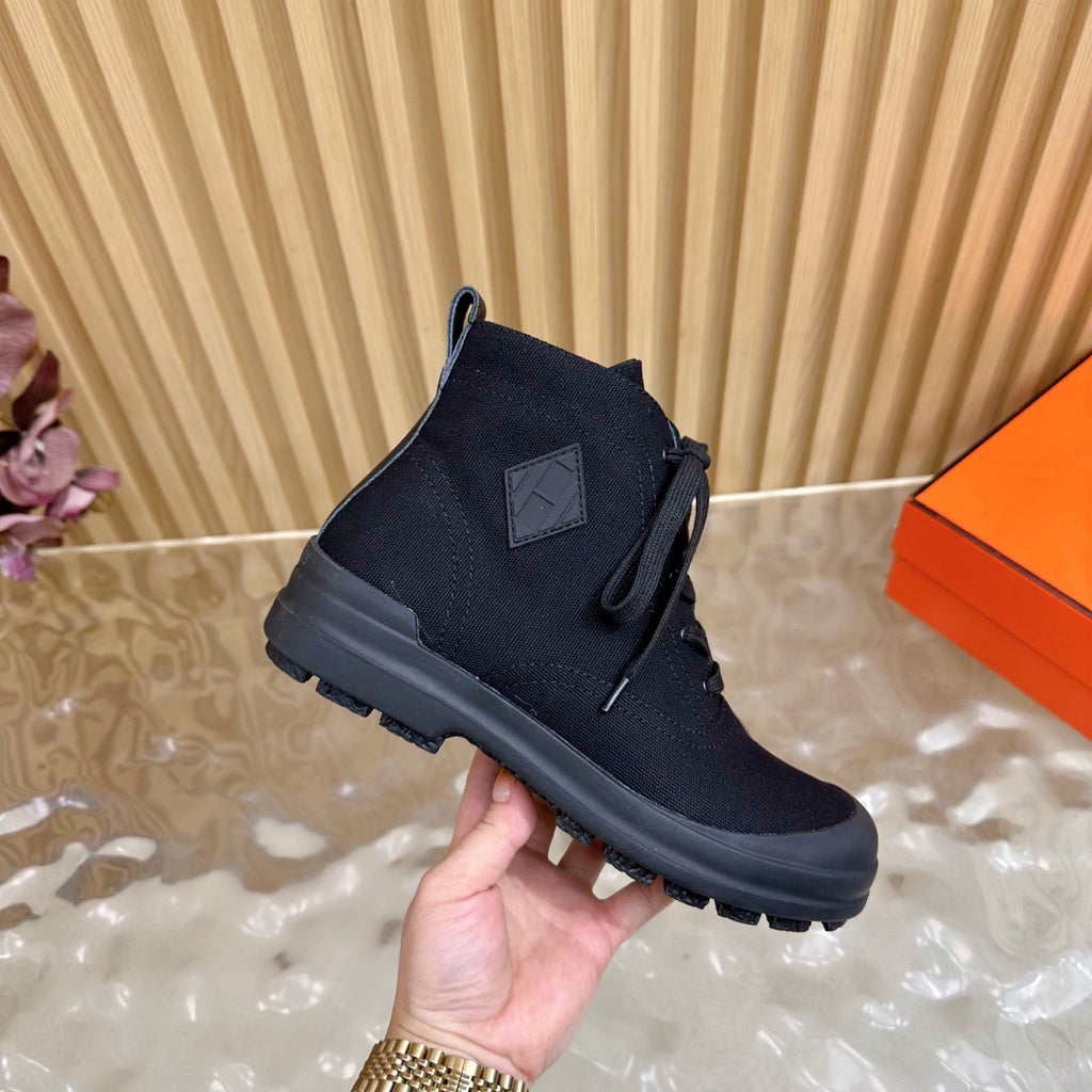 HERMES 25S KOOLER ANKLE BOOTS IN BLACK CANVAS