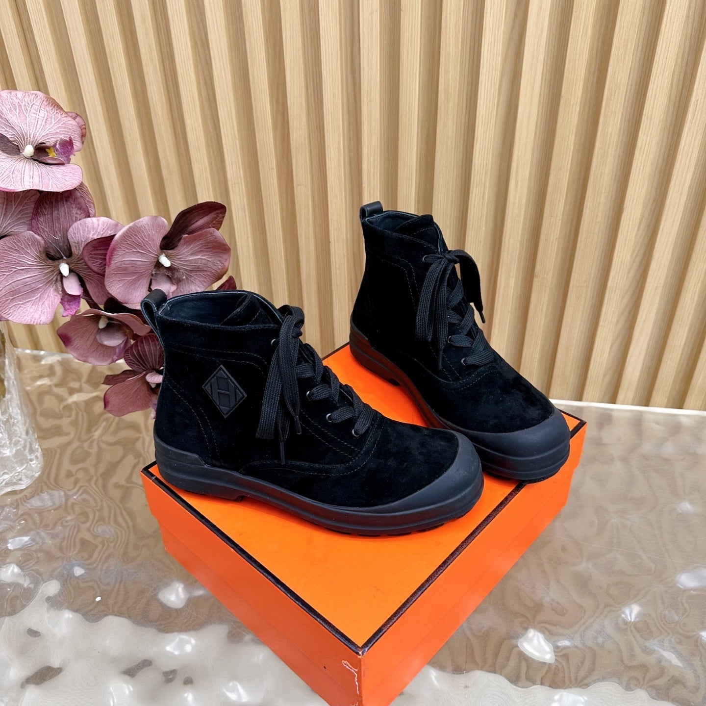 HERMES 25S KOOLER ANKLE BOOTS IN BLACK SUEDE