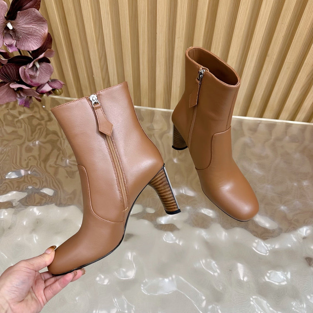 HERMES 25S ANKLE BOOTS 70 MM IN BROWN LAMBSKIN
