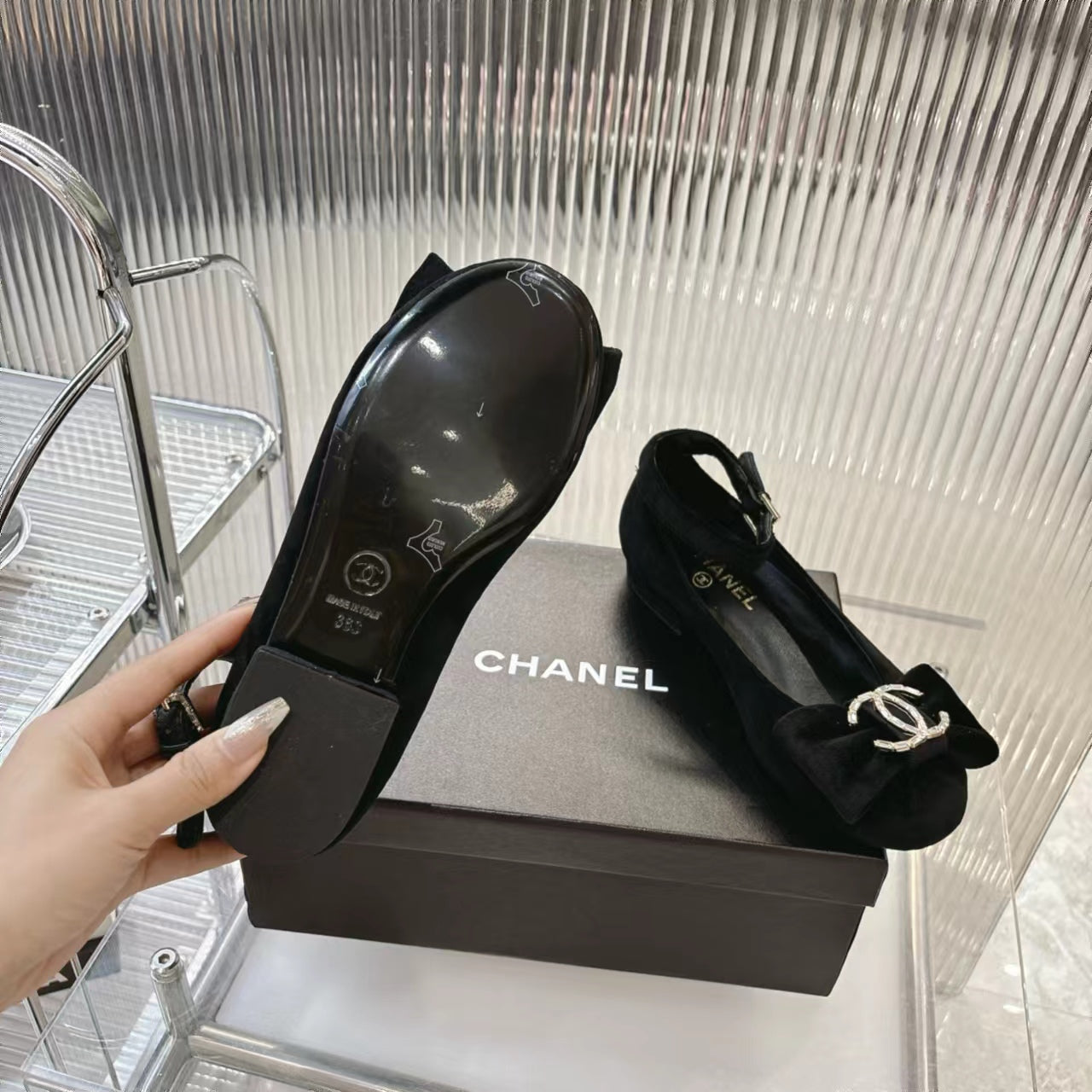 CHANEL BOW MARY JANE SHOES IN BLACK VELVET