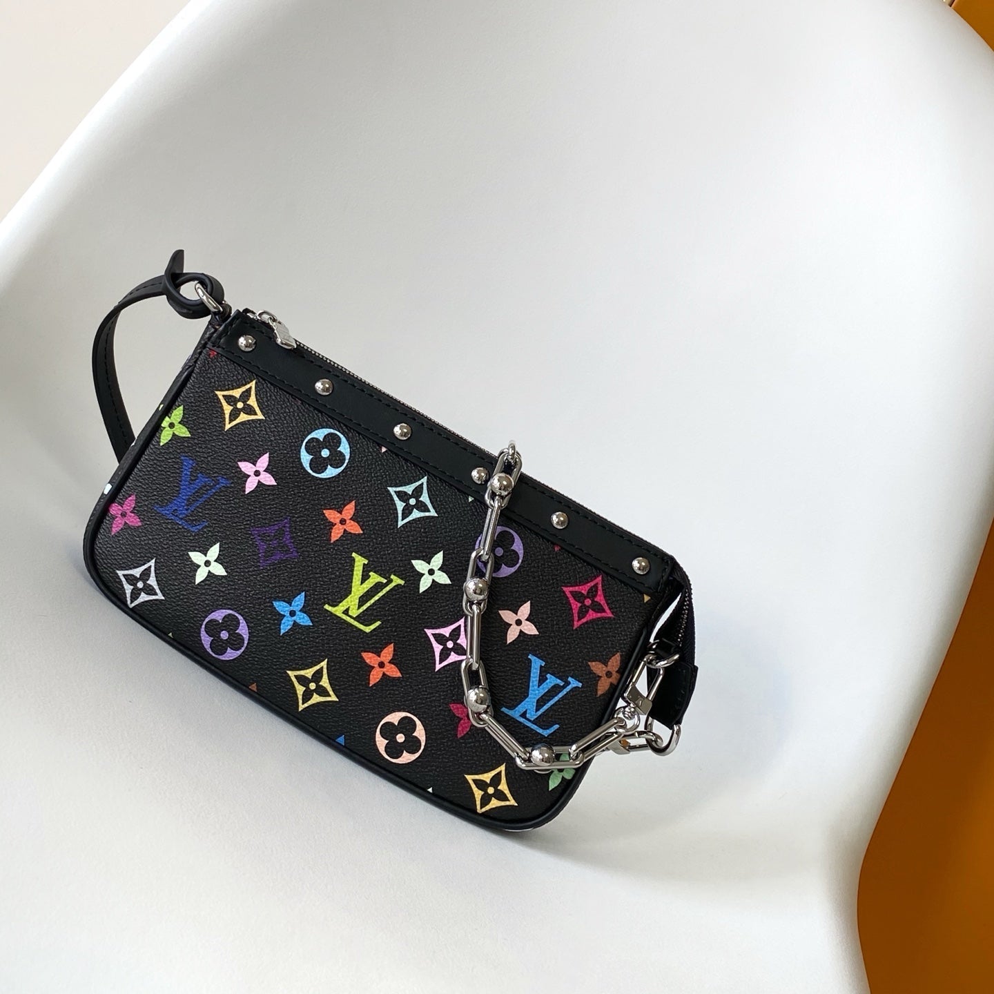LOUIS VUITTON POCHETTE ACCESSOIRES 22 BAG IN MULTICOLOR MONOGRAM CANVAS AND COWHIDE