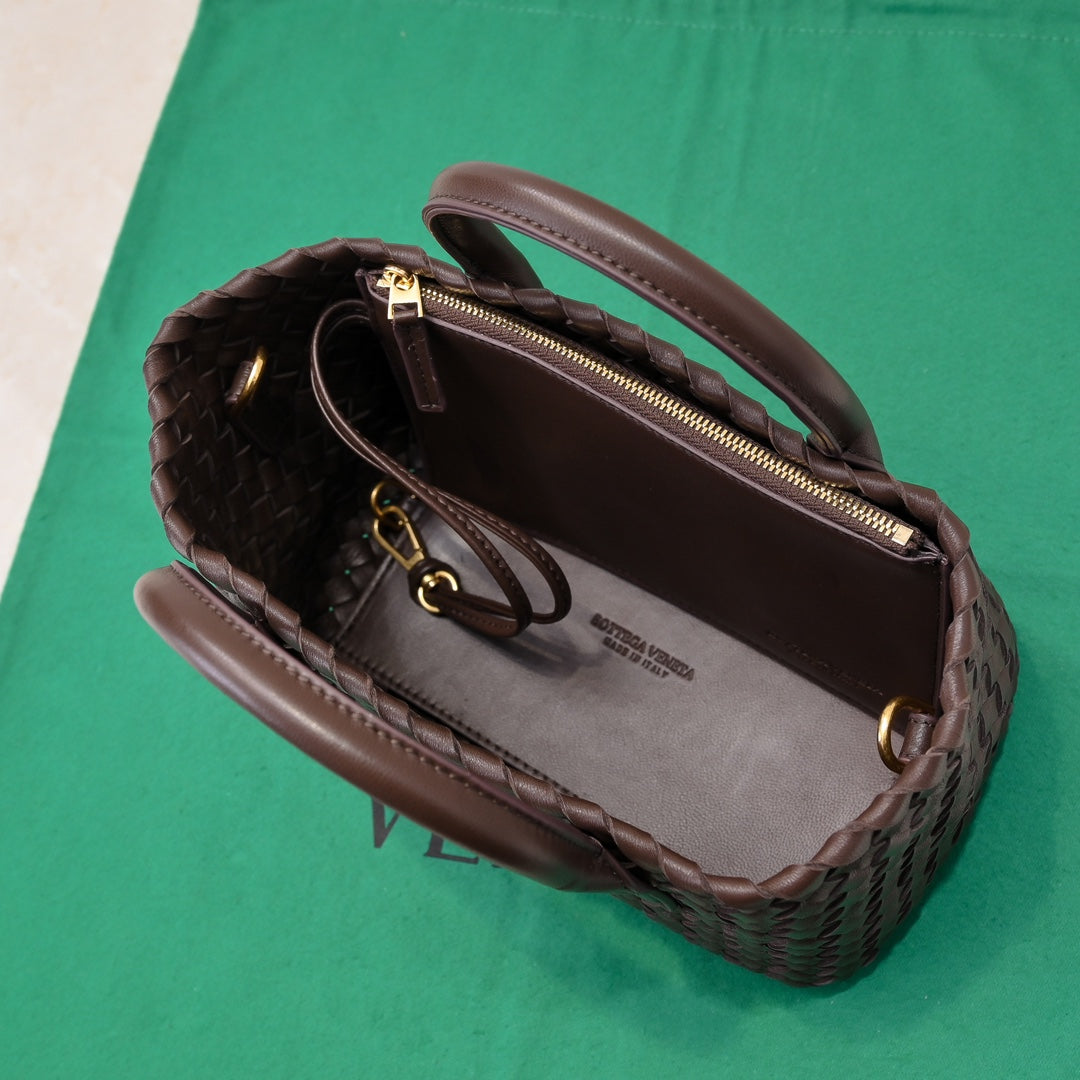 BOTTEGA VENETA Mini Cabat 20cm Chocolate Lambskin Ghw