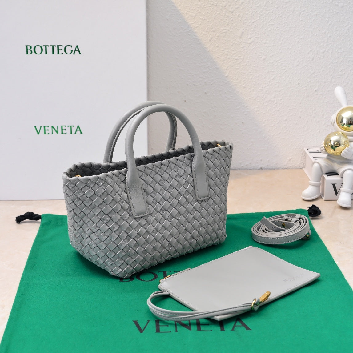 BOTTEGA VENETA Mini Cabat 20cm Grey Lambskin Ghw