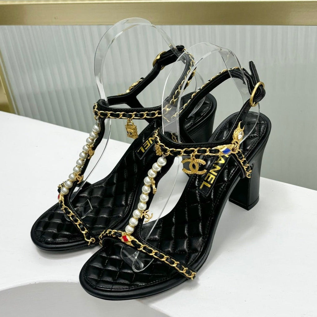 CHANEL HIGH HEELS PEARL CHAIN IN BLACK COWHIDE