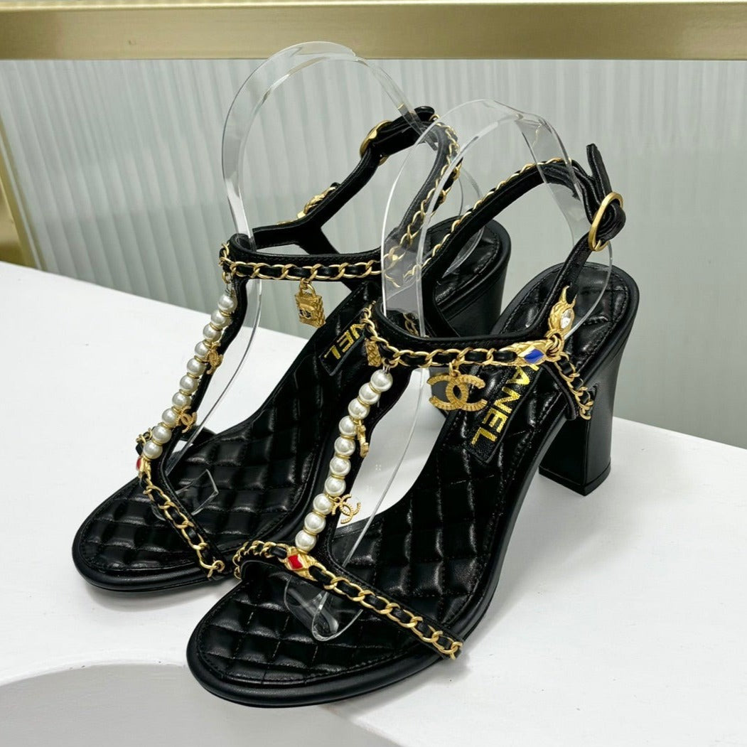 CHANEL HIGH HEELS PEARL CHAIN IN BLACK COWHIDE