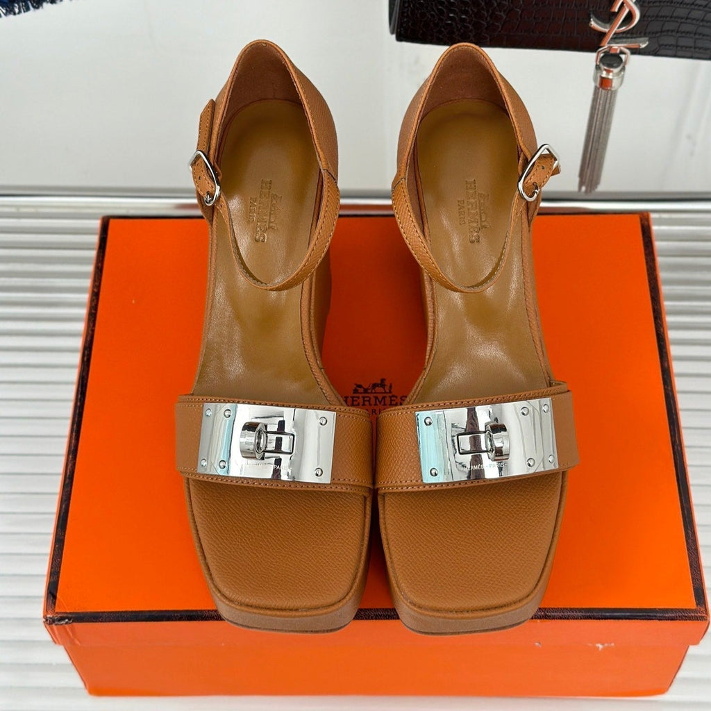 HERMES WEDGES SANDALS TAWNY LAMBSKIN