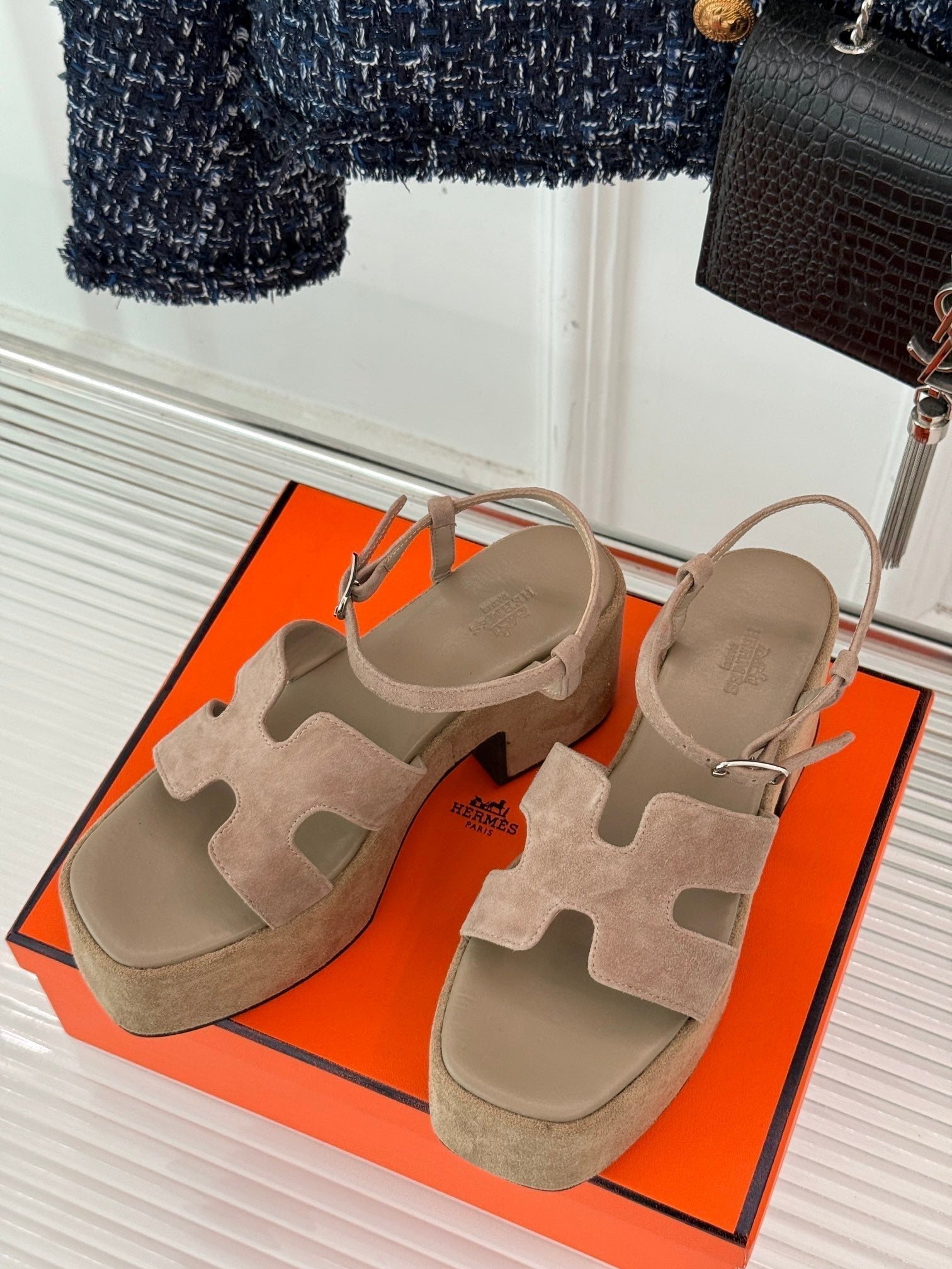 HERMES 25S JAM 30 HIGH-HEEL SANDAL IN TERRACOTTA BEIGE SUEDE