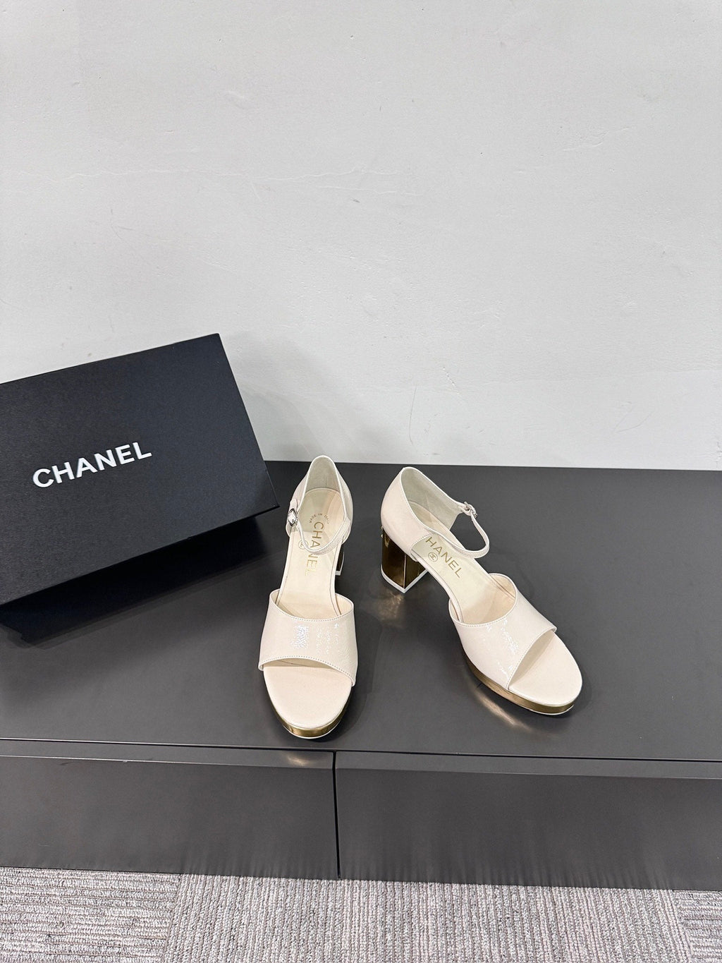 CHANEL BLOCK HEEL SANDALS WHITE SHEEPSKIN