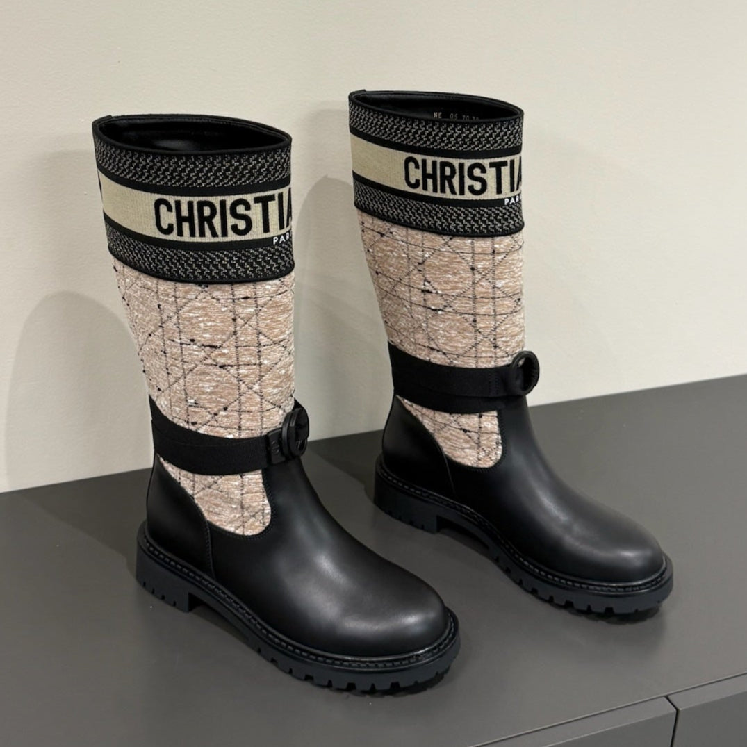 DIOR D-MAJOR BOOT TAUPE AND BLACK TECHNICAL FABRIC AND BLACK CALFSKIN
