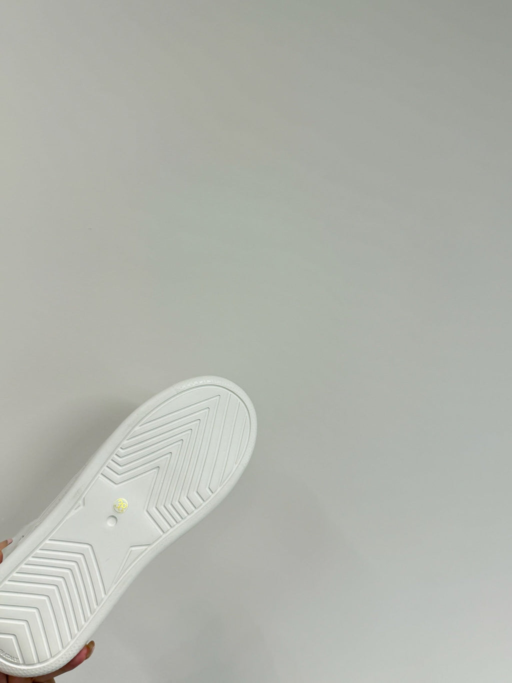 DIOR STAR SNEAKER WHITE CALFSKIN AND SUEDE CALFSKIN WITH SHEARLING LINING