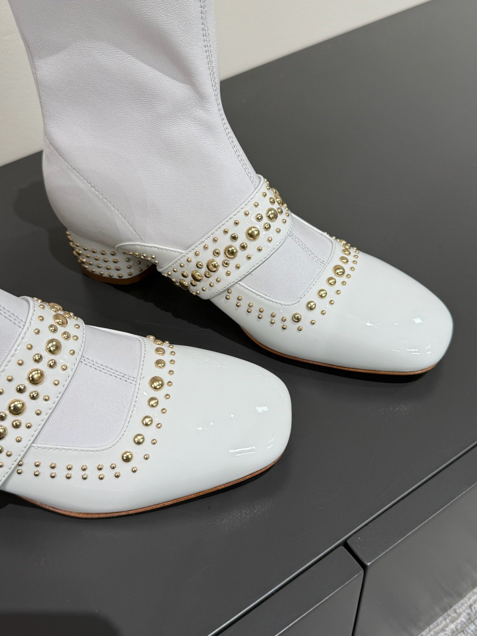 DIOR BELLE-D HEELED ANKLE BOOT WHITE PATENT CALFSKIN