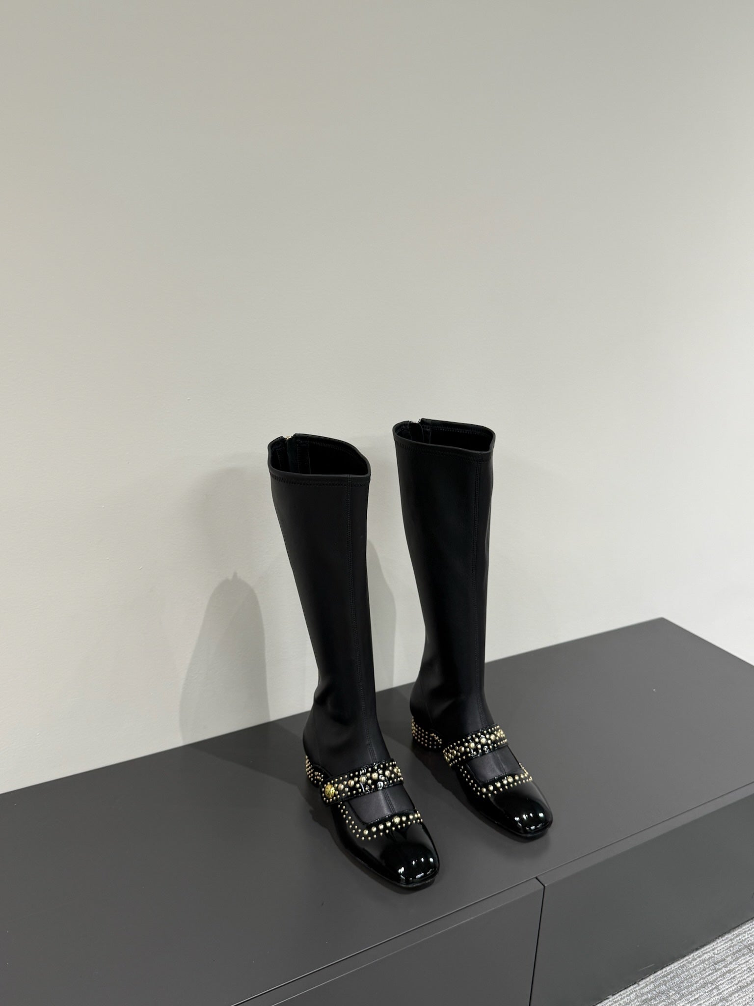 DIOR BELLE-D HEELED BOOT BLACK PATENT CALFSKIN