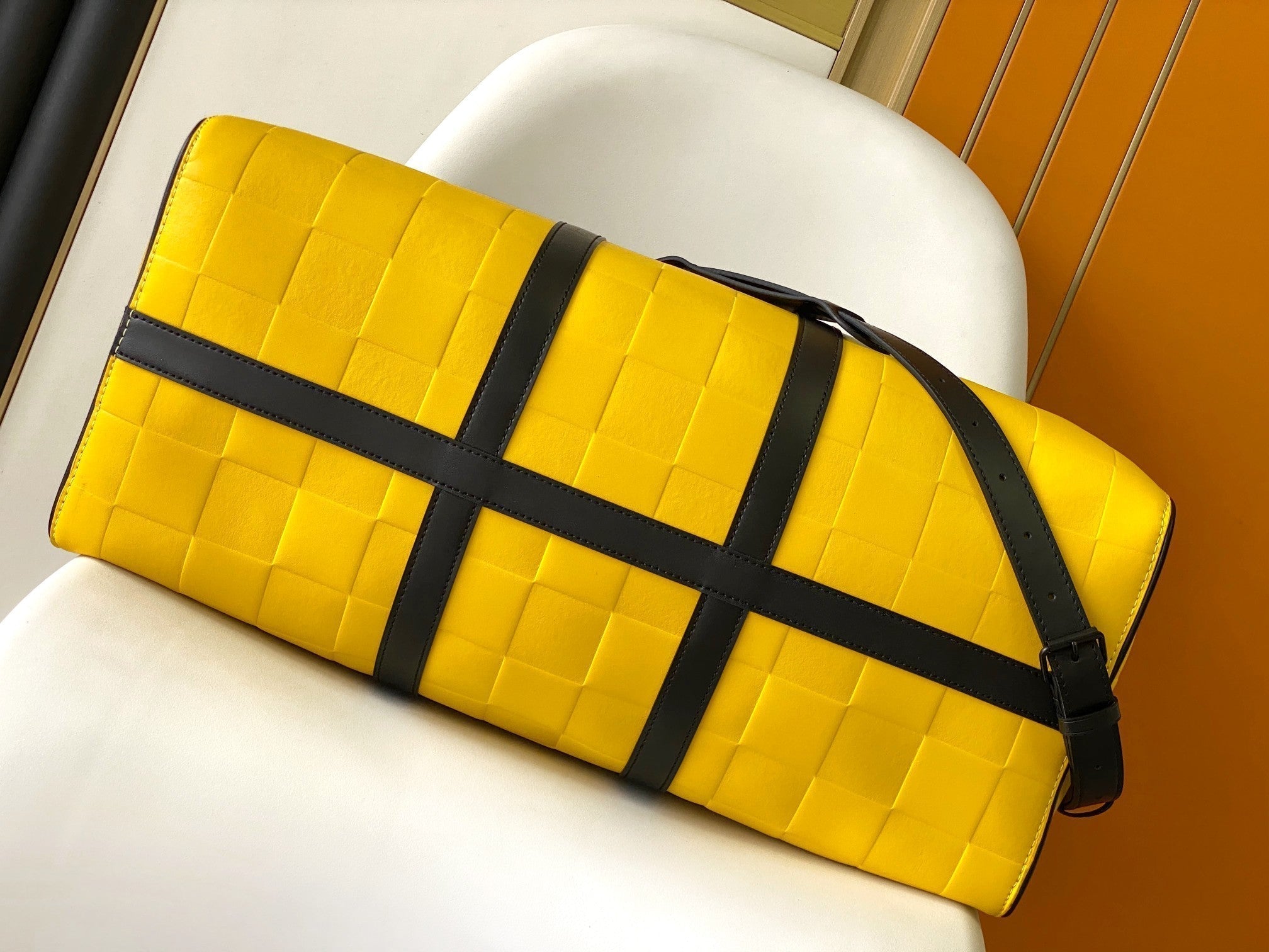 LOUIS VUITTON KEEPALL BANDOULIÈRE 50 IN YELLOW DAMIER SCUBA CALFSKIN