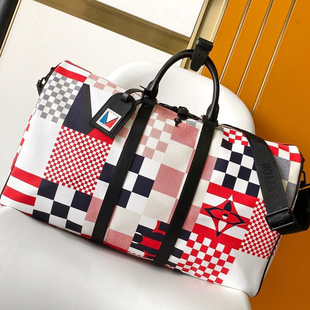 LOUIS VUITTON LV 25S SAC KEEPALL BANDOULIÈRE 50 IN MULTICOLOR CANVAS AND CALFSKIN TRIM