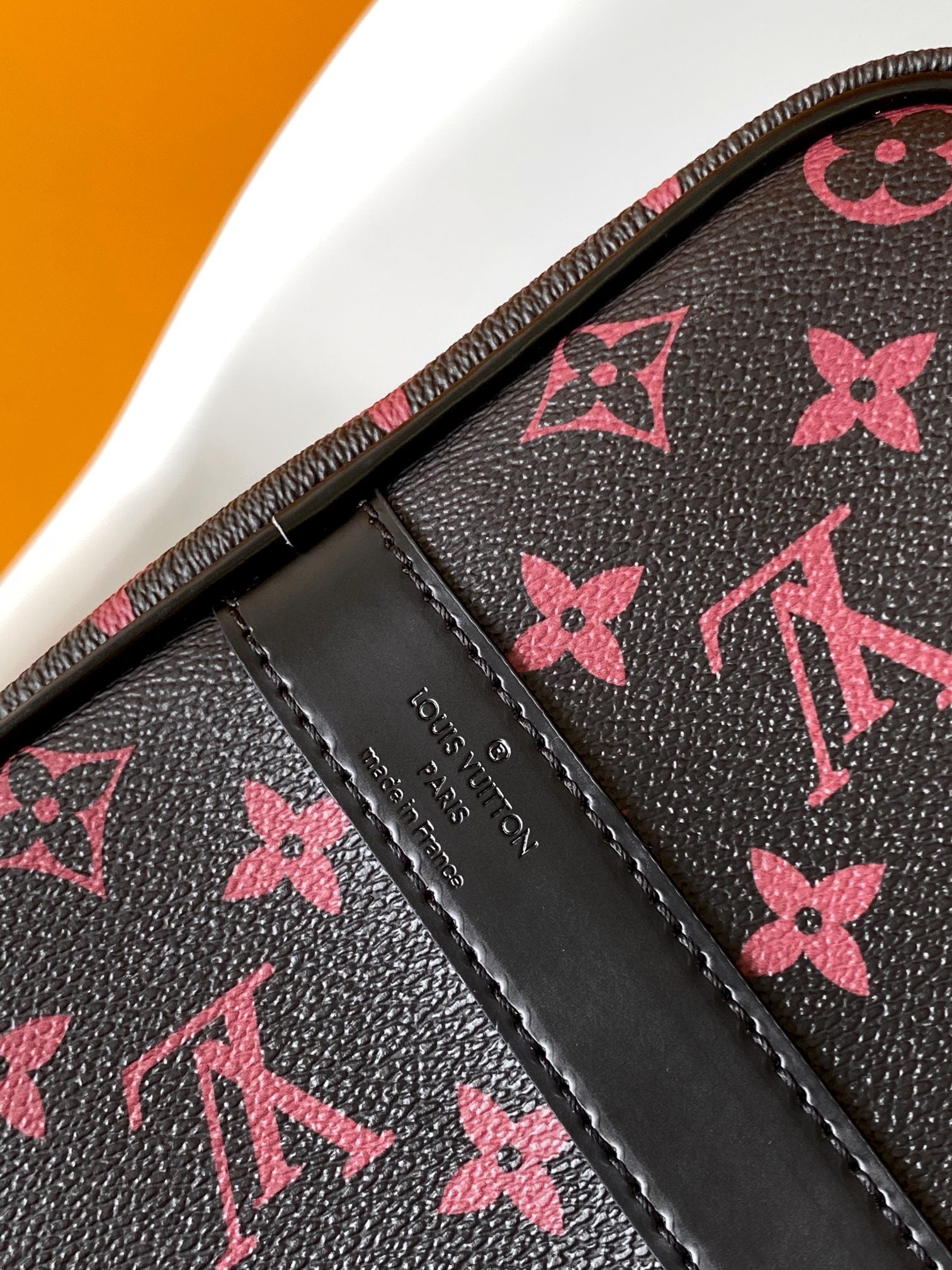 LOUIS VUITTON KEEPALL BANDOULIÈRE 45 IN BLACK MONOGRAM TOMETTE CANVAS