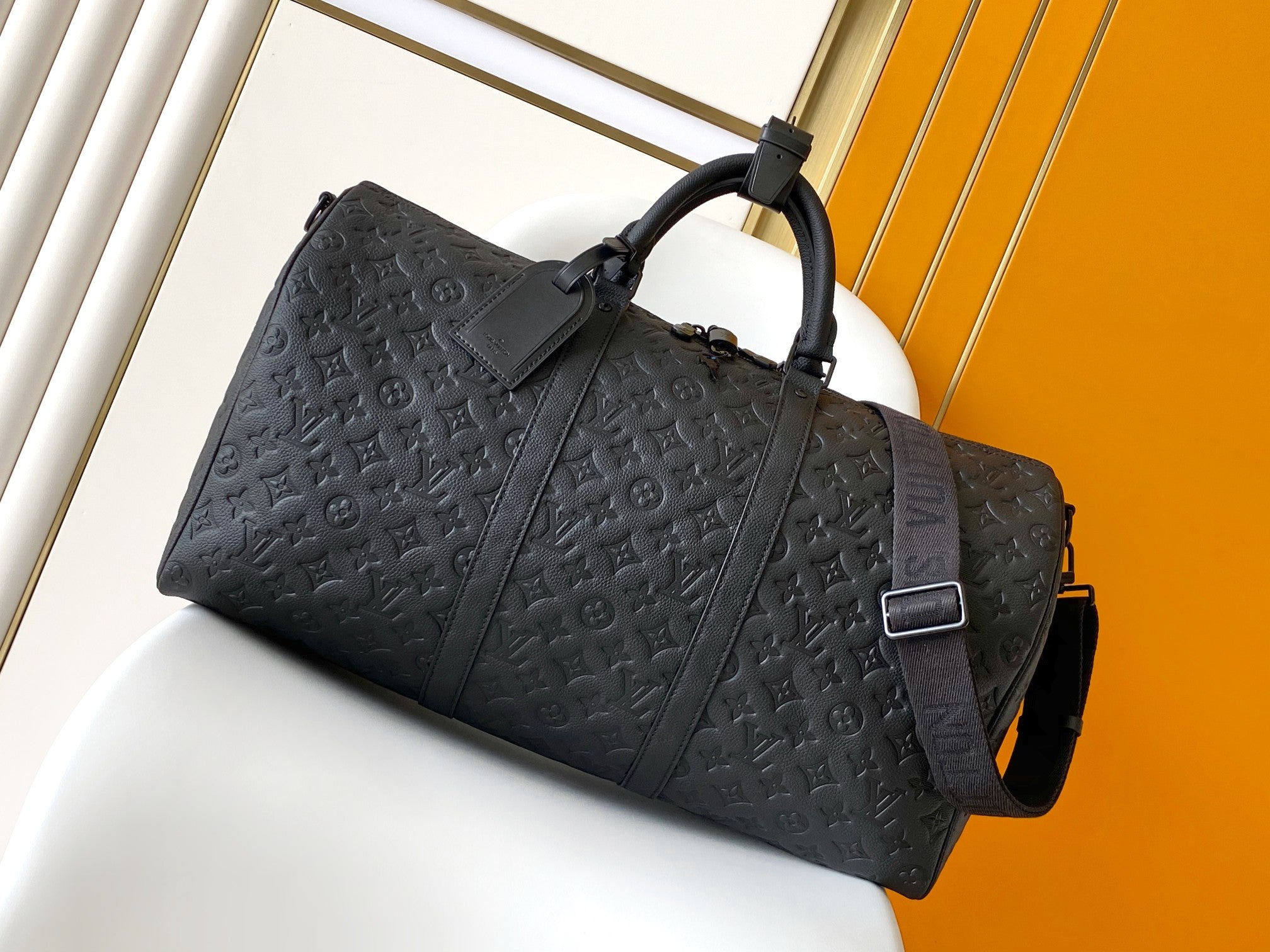LOUIS VUITTON LV 25S KEEPALL BANDOULIÈRE BAG 50 IN BLACK EMBOSSED TAURILLON CALFSKIN MONOGRAM