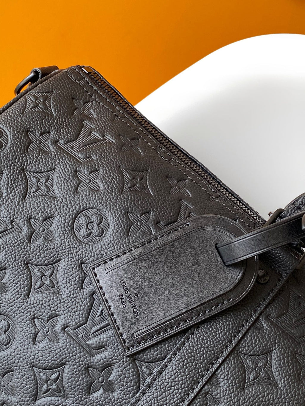 LOUIS VUITTON LV 25S KEEPALL BANDOULIÈRE BAG 50 IN BLACK EMBOSSED TAURILLON CALFSKIN MONOGRAM