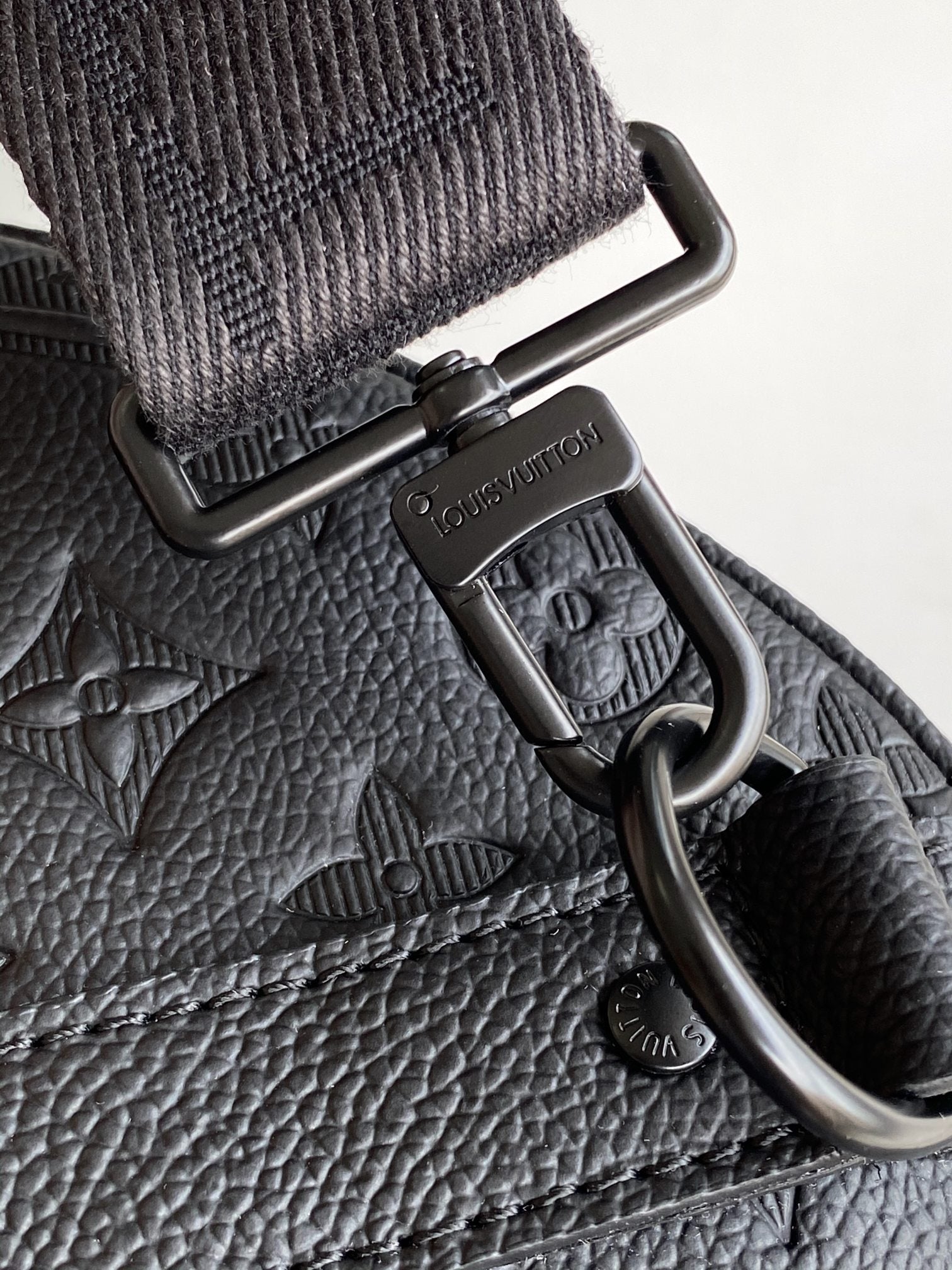 LOUIS VUITTON LV 25S KEEPALL BANDOULIÈRE BAG 50 IN BLACK EMBOSSED TAURILLON CALFSKIN MONOGRAM