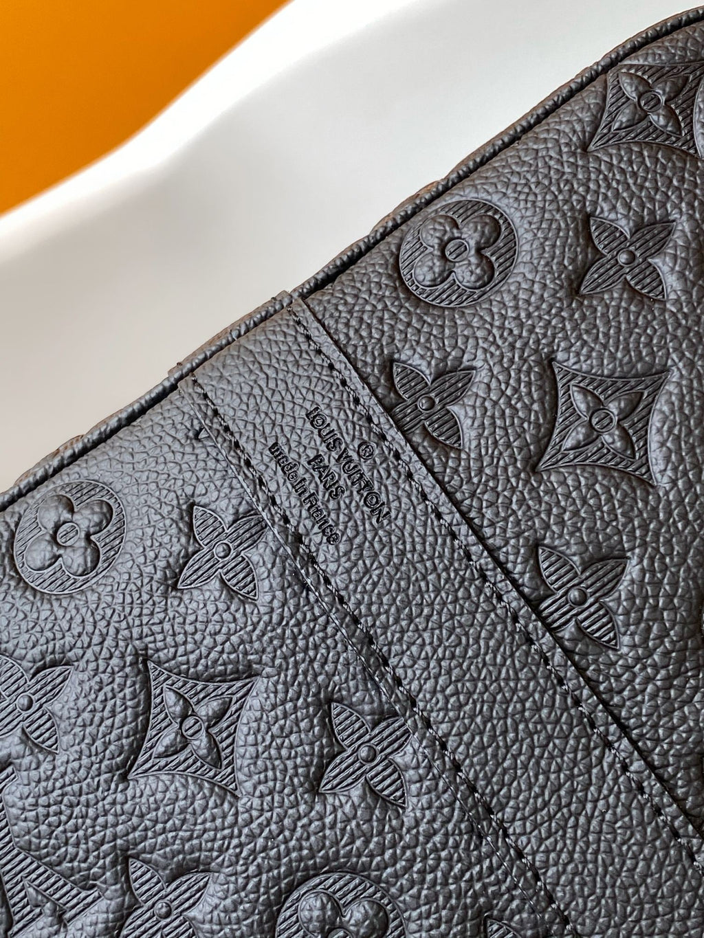 LOUIS VUITTON LV 25S KEEPALL BANDOULIÈRE BAG 50 IN BLACK EMBOSSED TAURILLON CALFSKIN MONOGRAM