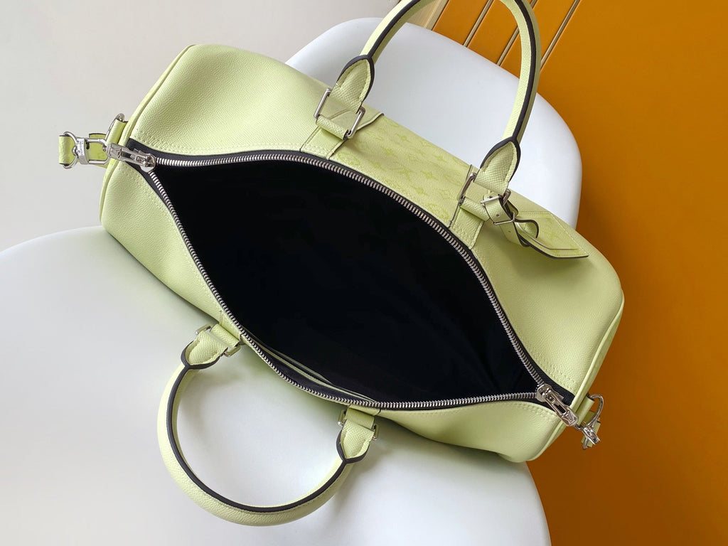 LOUIS VUITTON LV 25S KEEPALL BANDOULIÈRE 45 IN LIGHT OLIVE GREEN CALFSKIN SILVER HARDWARE