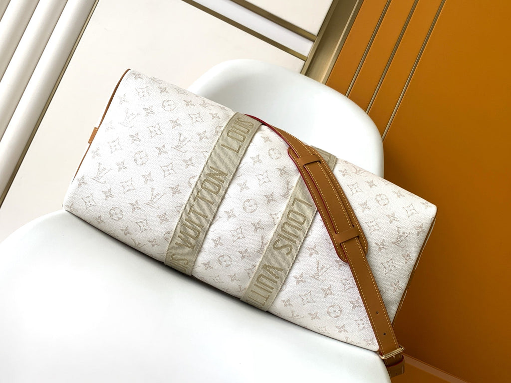 LOUIS VUITTON LV 25S KEEPALL BANDOULIÈRE BAG 45 IN WHITE MONOGRAM HERITAGE CALFSKIN