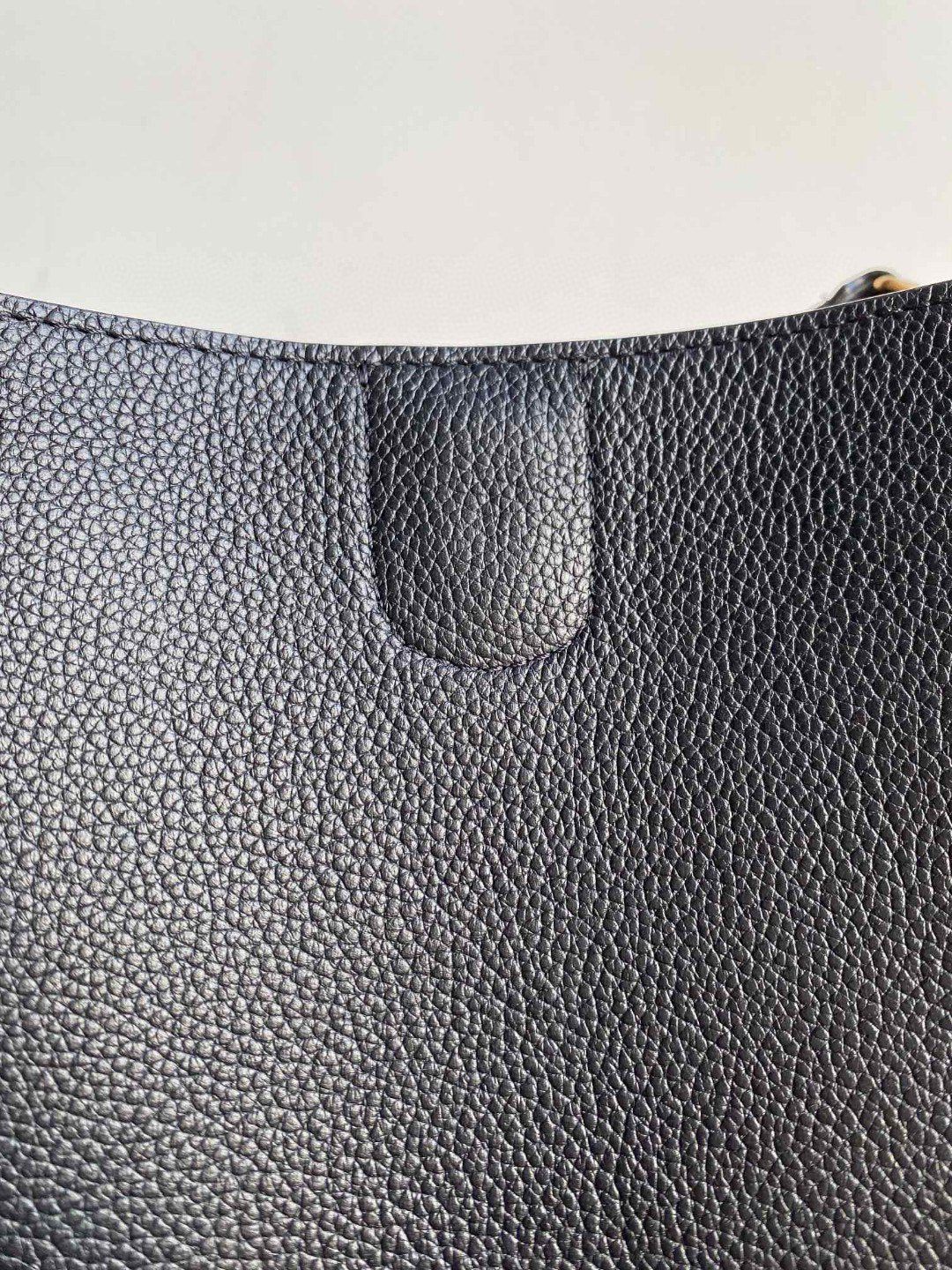 CELINE SANGLE SEAU BUCKET 24 BAG BLACK CALFSKIN