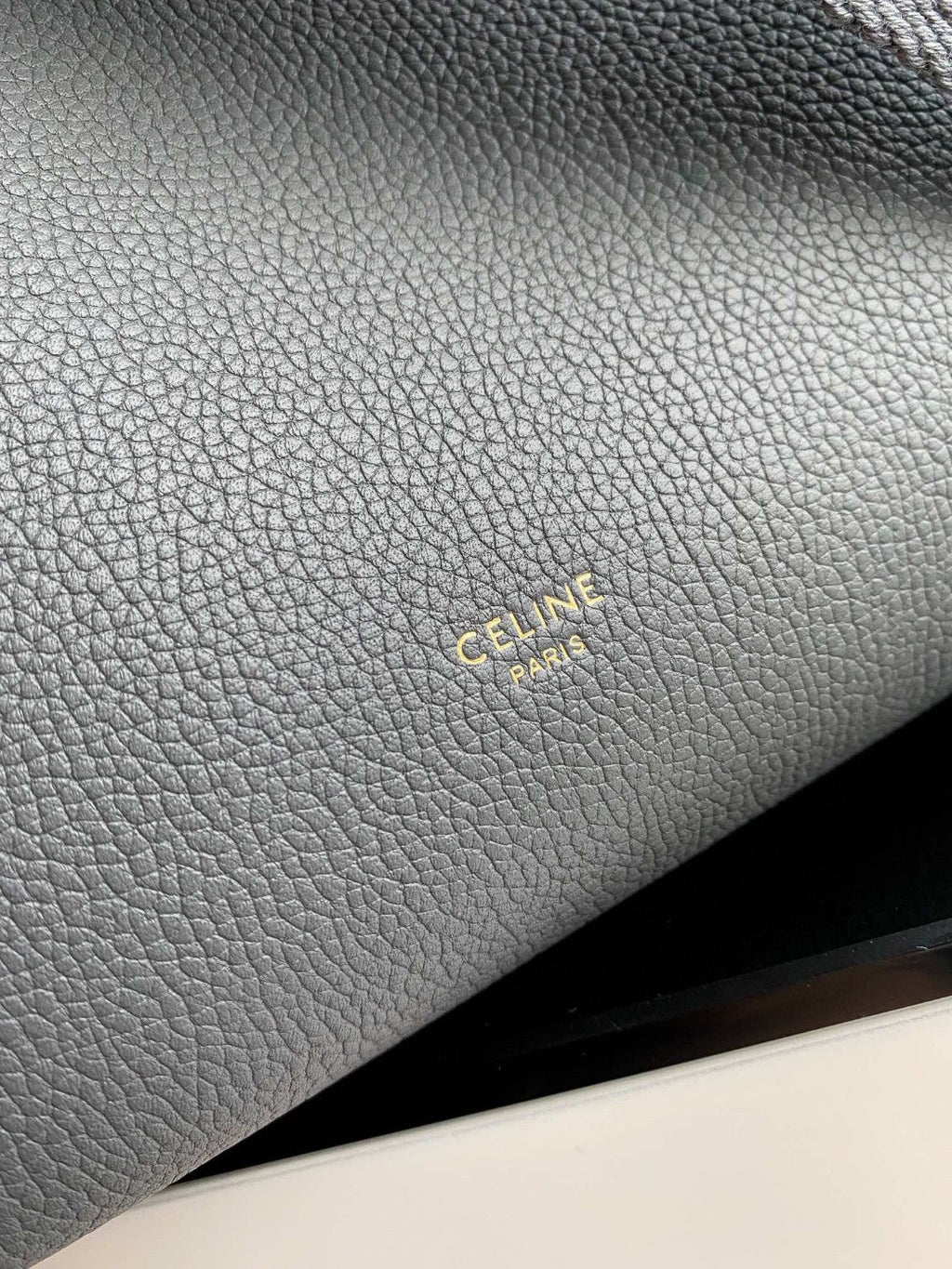 CELINE SANGLE SEAU BUCKET 24 BAG GREY CALFSKIN