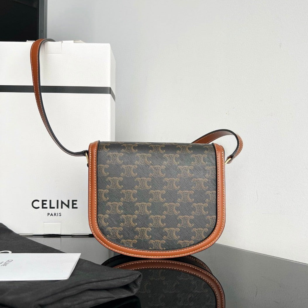 CELINE TRIOMPHE 15 Black Pattern Calfskin Handbag