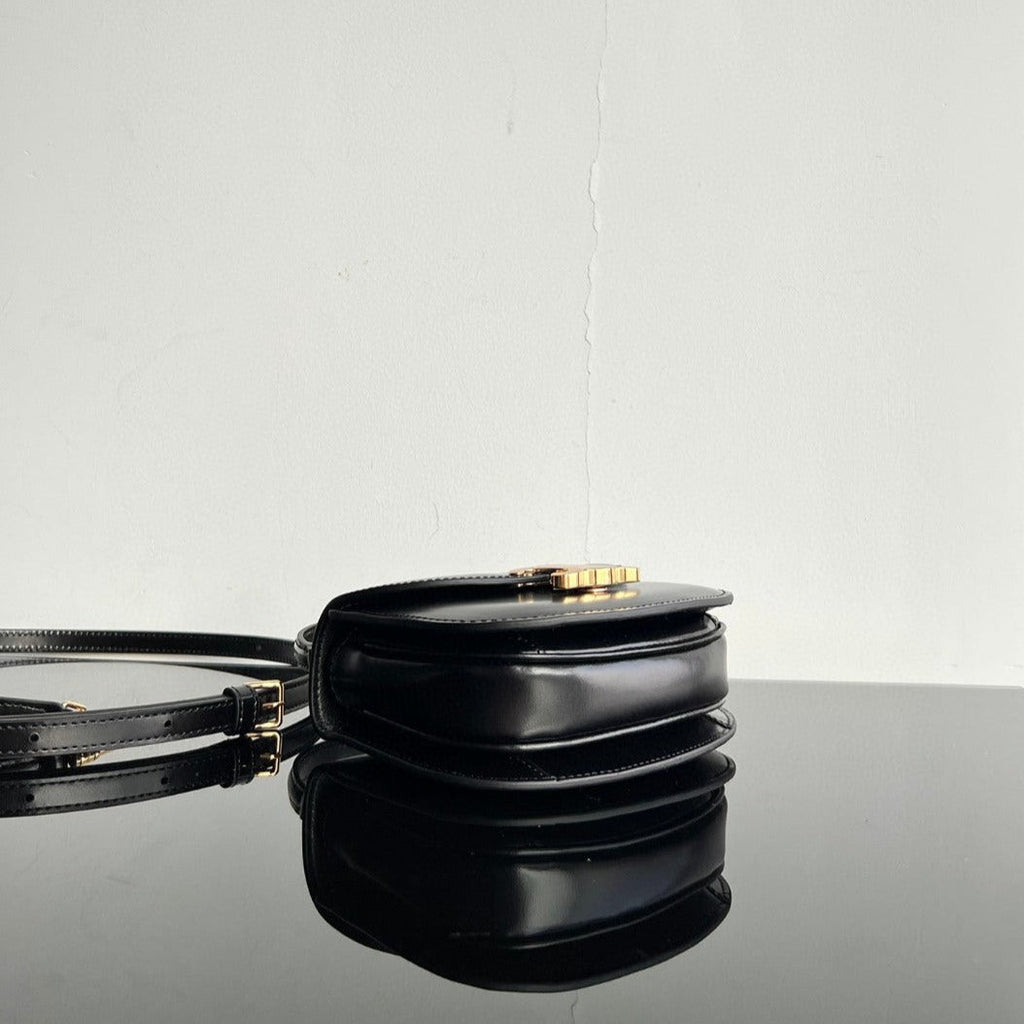 CELINE TRIOMPHE 15 Black Calfskin Handbag