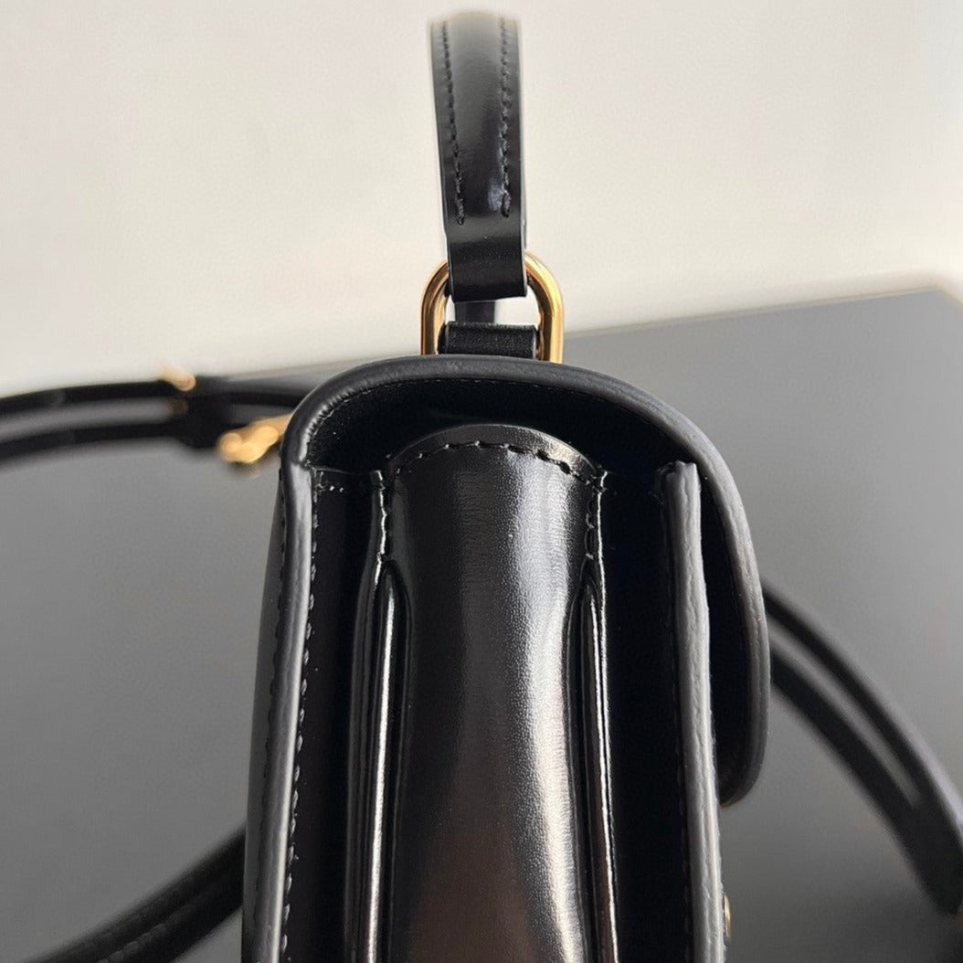 CELINE TRIOMPHE 15 Black Calfskin Handbag