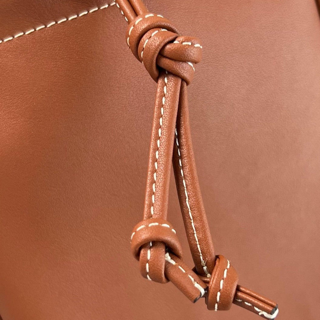 CELINE CUIR TRIOMPHE 44  TAN CALFSKIN