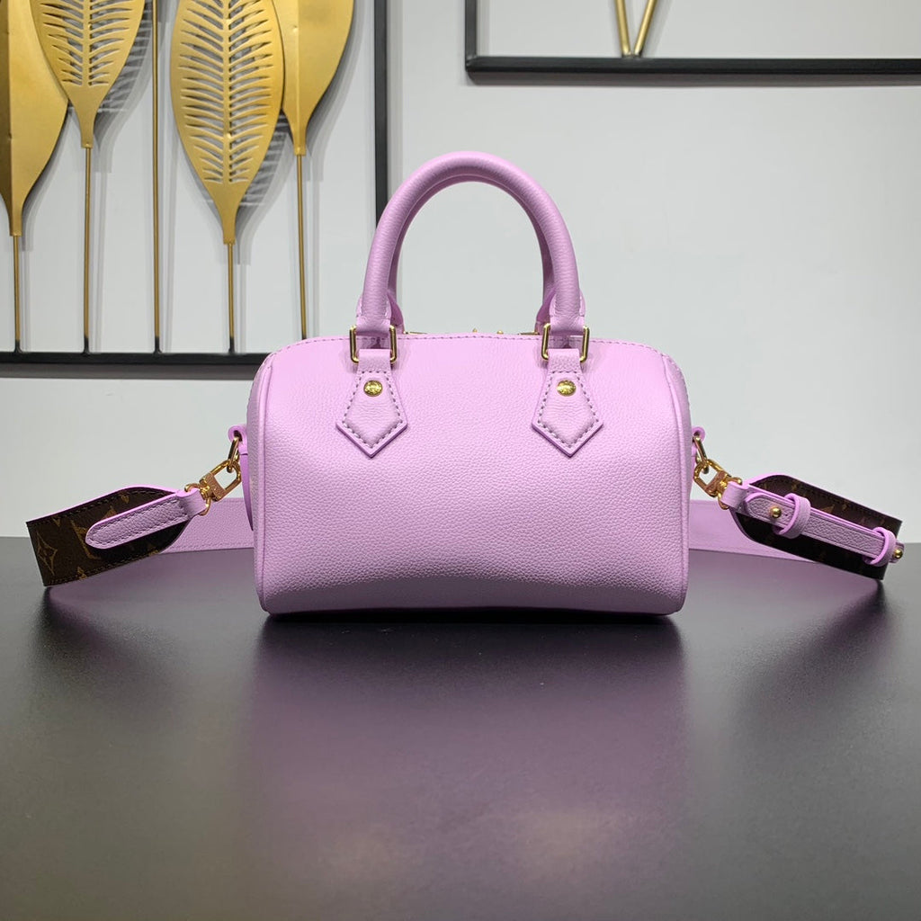 LOUIS VUITTON SPEEDY 18 IN LAVENDER CALFSKIN GOLD HARDWARE