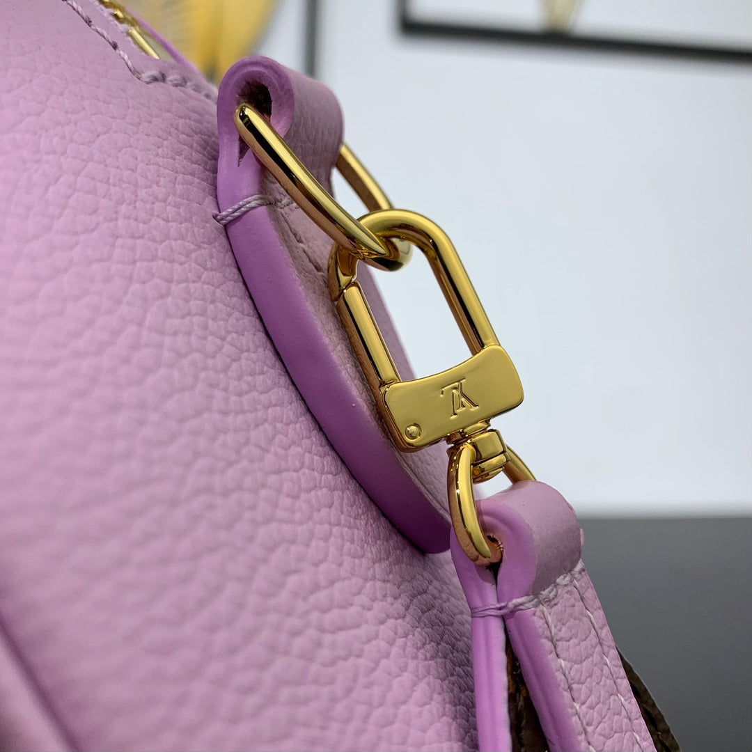 LOUIS VUITTON SPEEDY 18 IN LAVENDER CALFSKIN GOLD HARDWARE