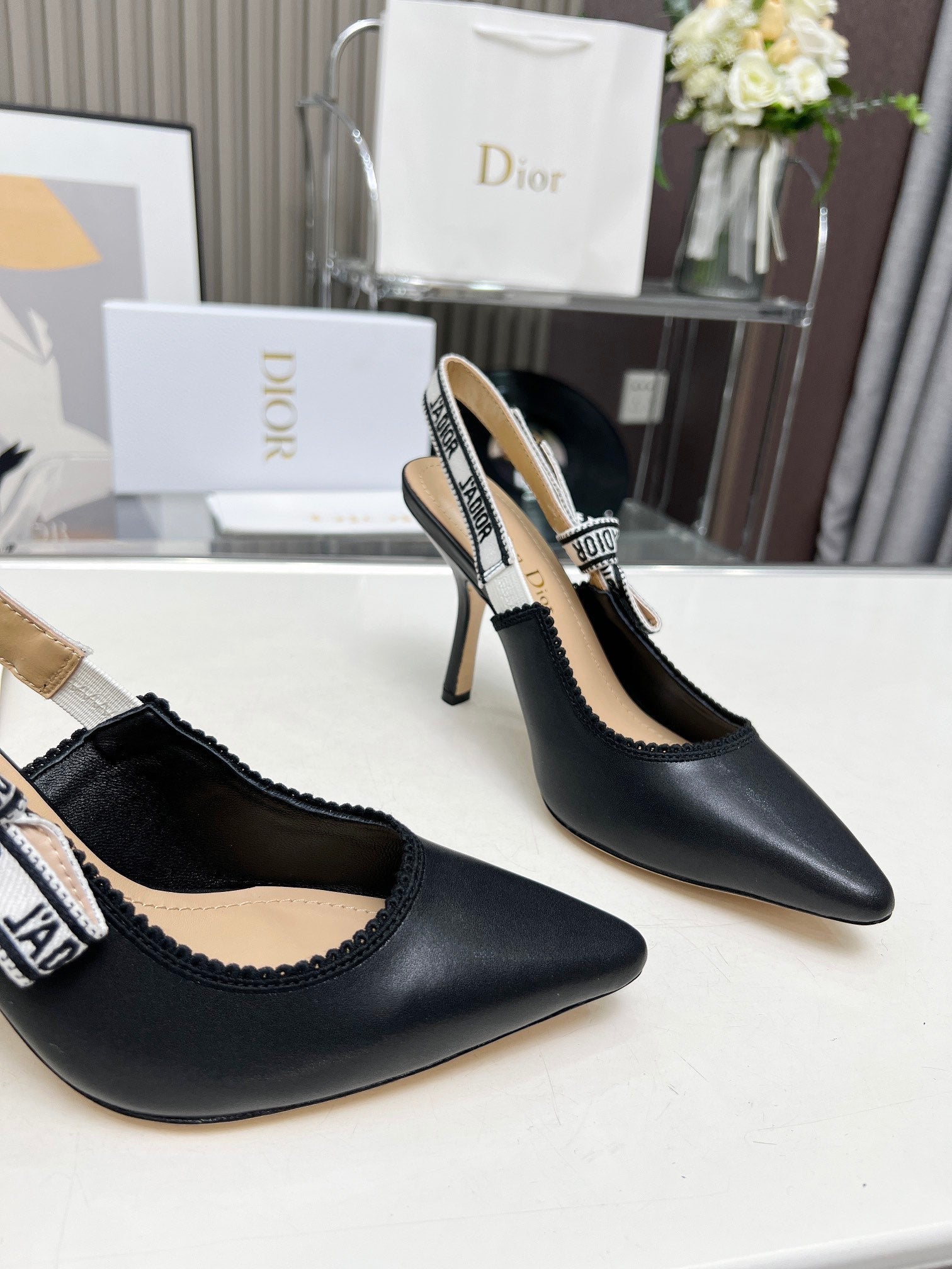 DIOR J'A SLINGBACK PUMP BLACK CALFSKIN AND BLACK EMBROIDERED FABRIC 10 CM