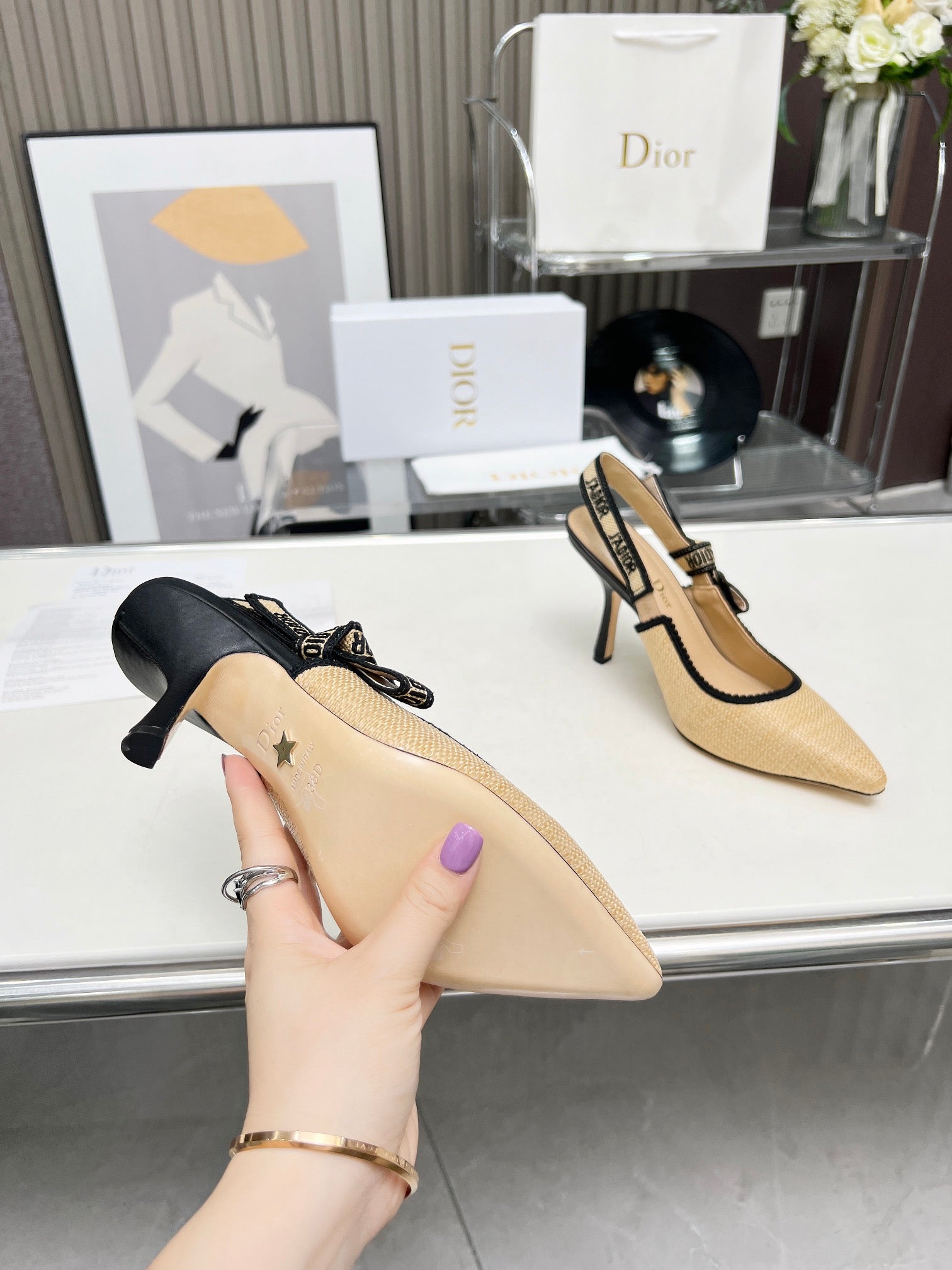 DIOR J'A SLINGBACK PUMP NATURAL RAFFIA AND BLACK EMBROIDERED COTTON 10 CM
