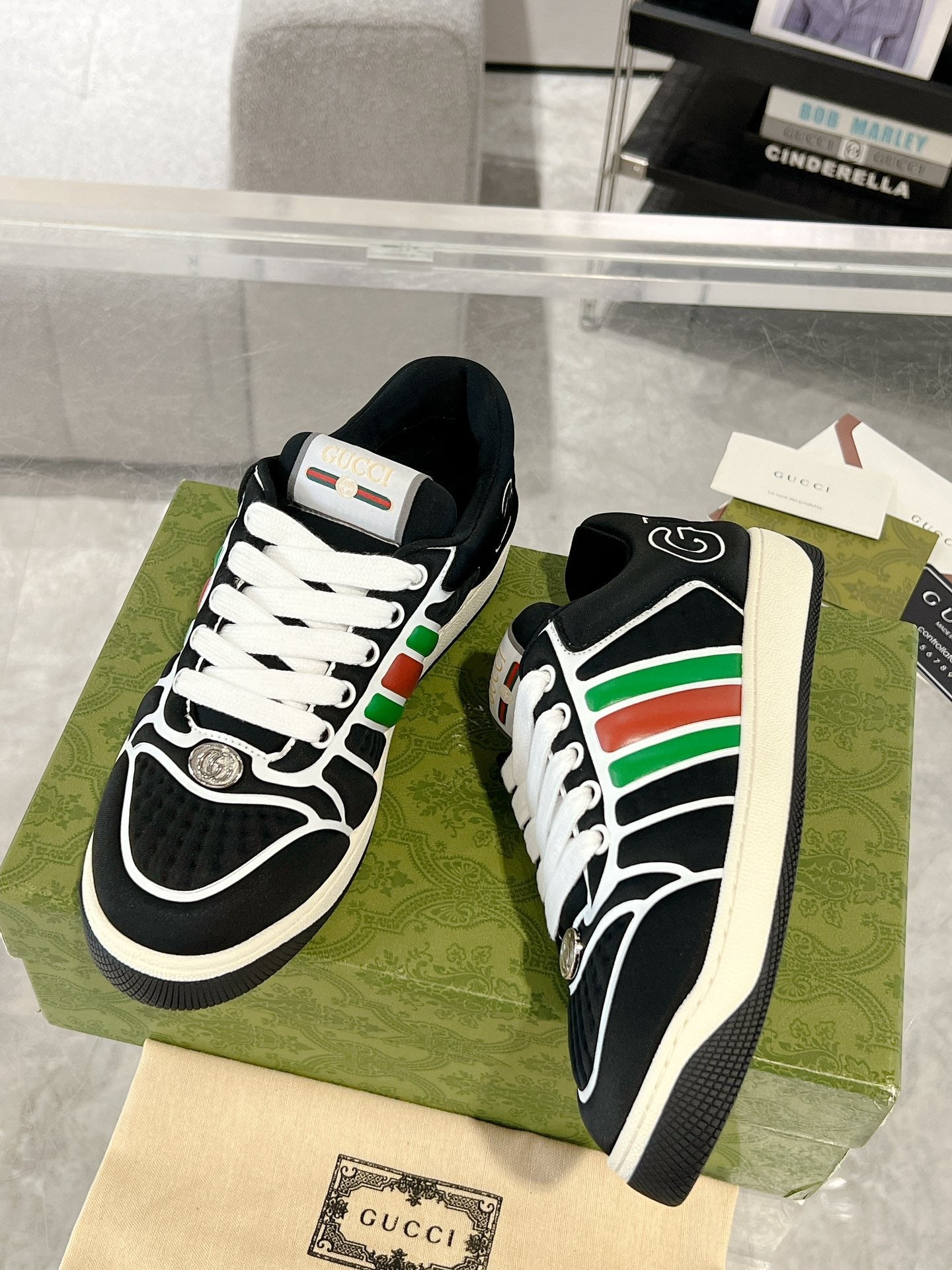 GUCCI SNEAKER IN BLACK MIX COLORFUL CALFSKIN